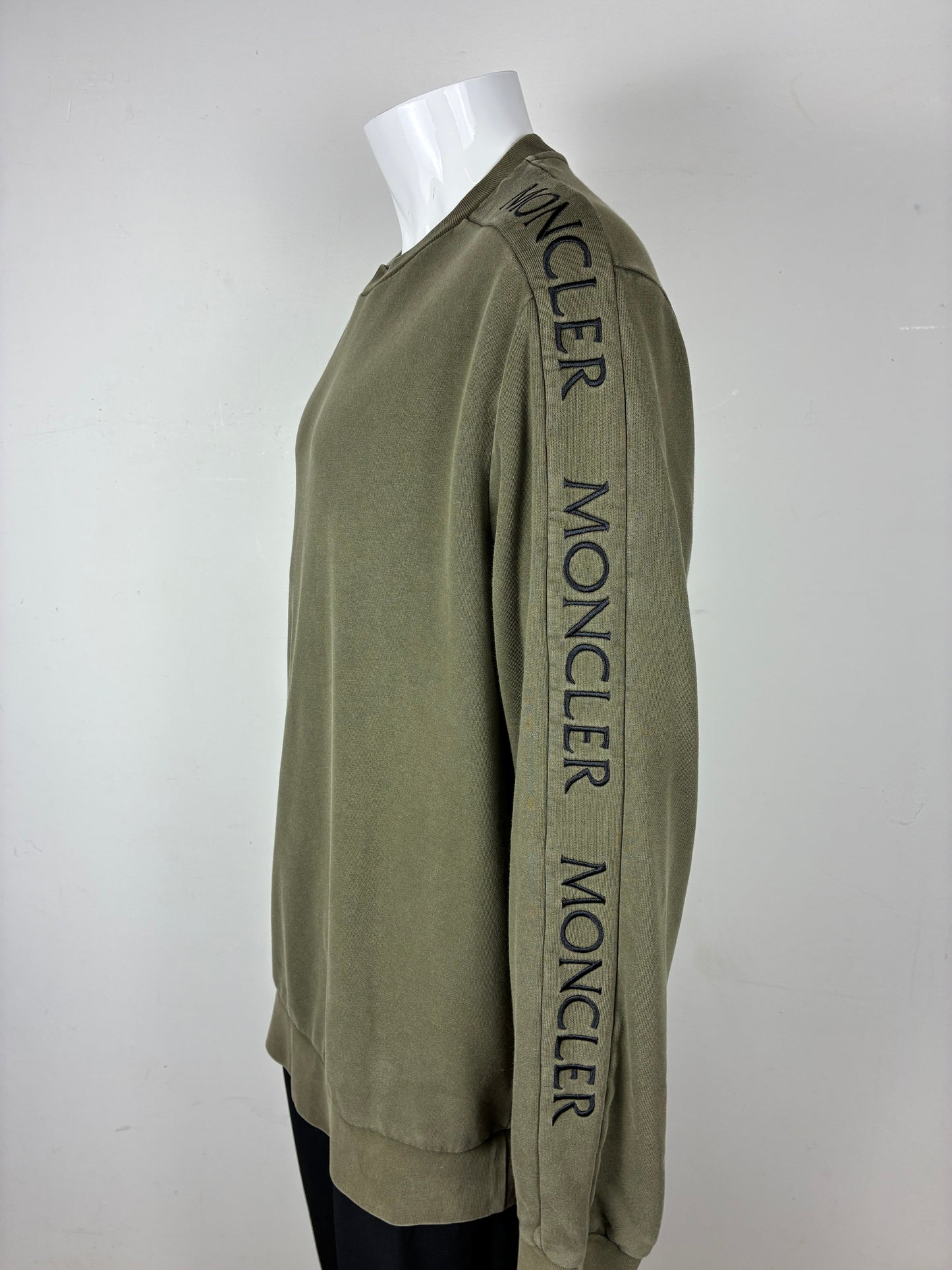 Moncler Pullover (XXL/XXXL)